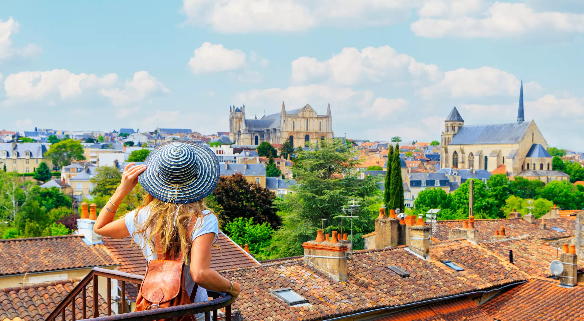 france_poitiers_woman_AdobeStock_610196398.jpeg