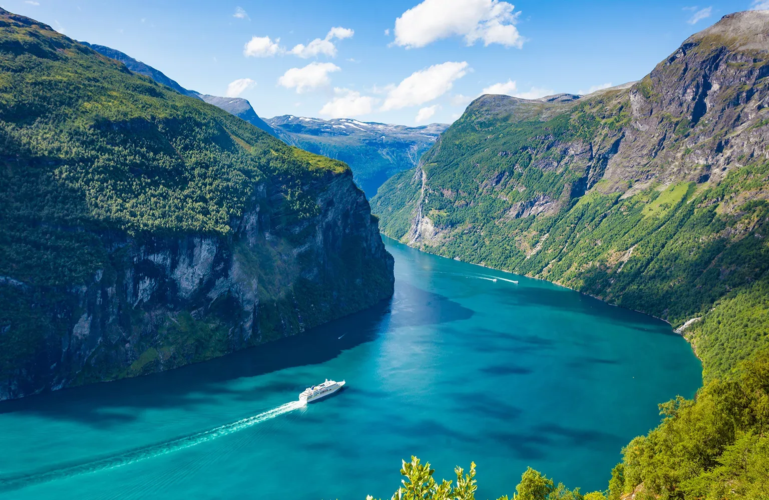 Norway-Fjords-Topical-Focus-Main-jpg-webp