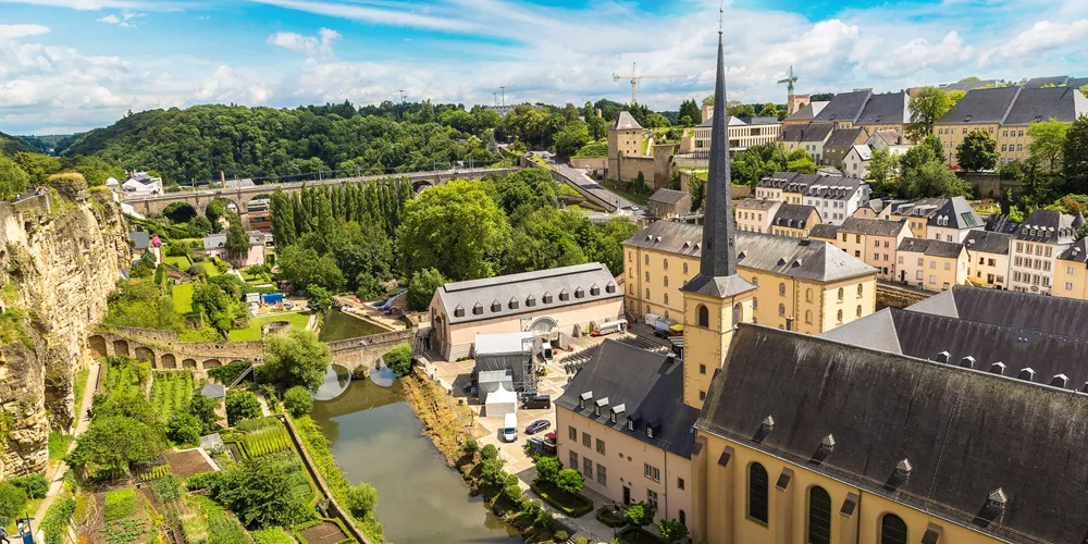 large-panoramic-cityscape-of-luxembourg-1256738262