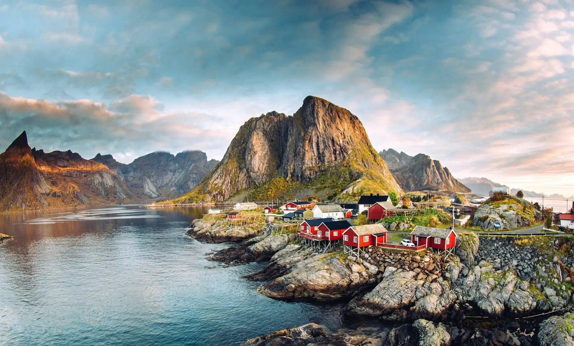reine-norway-hgr-160809_1920-photo_getty_images